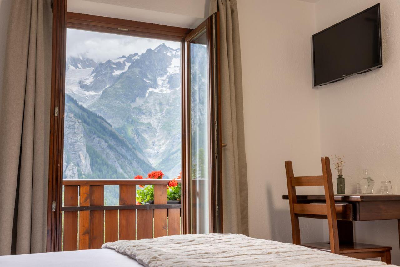 Le Reve Bed & Breakfast Courmayeur Exterior photo