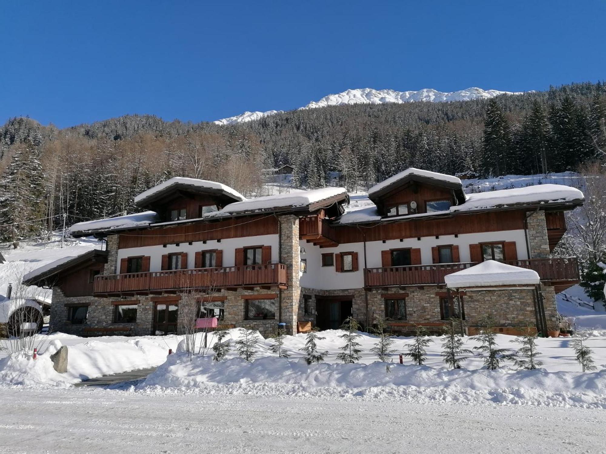 Le Reve Bed & Breakfast Courmayeur Exterior photo
