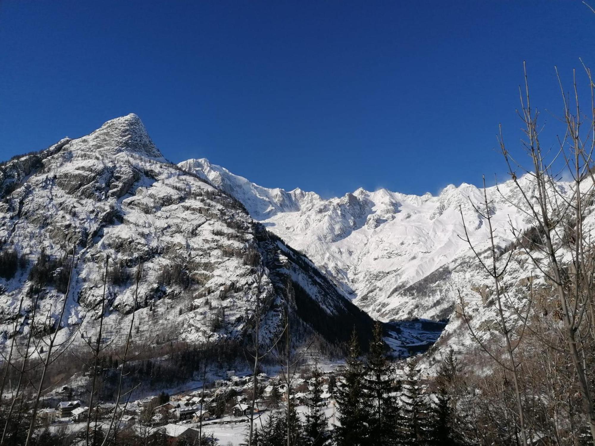 Le Reve Bed & Breakfast Courmayeur Exterior photo